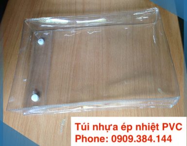 Sản xuất túi nhựa PVC trong có nút